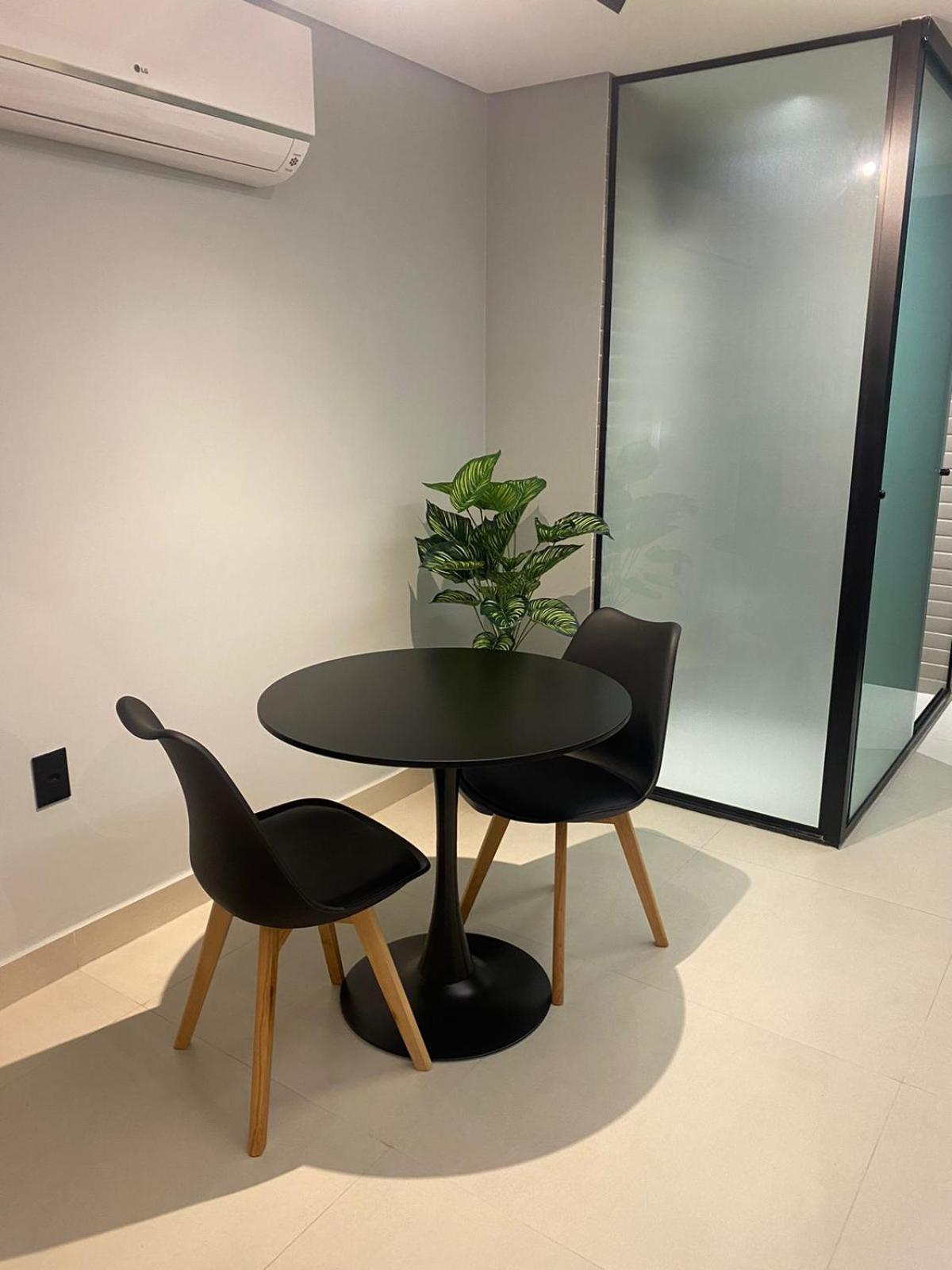 Studio Pe Na Areia Com Vista Perfeita Do Mar Apartamento *